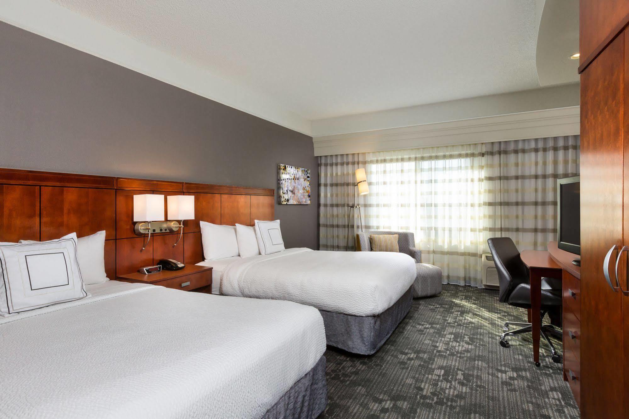 Courtyard By Marriott Houston Galleria Eksteriør bilde